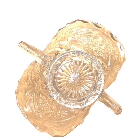 Vintage Clear Glass Flared Oval Bowl 2 Handled Elegant Festive Decorative - Picture 10 of 12